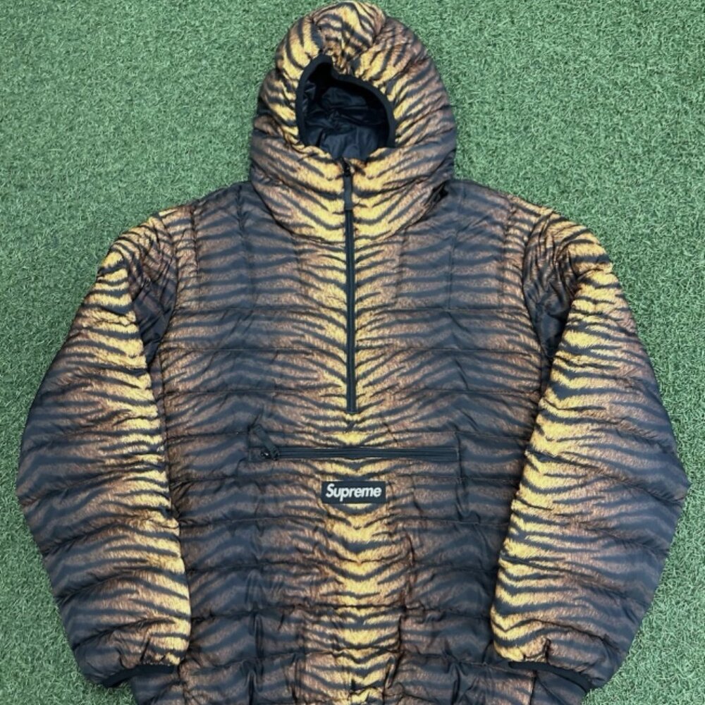 SUPREME Micro Down Half Zip Hooded Pullover TIGER (FW25) Medium